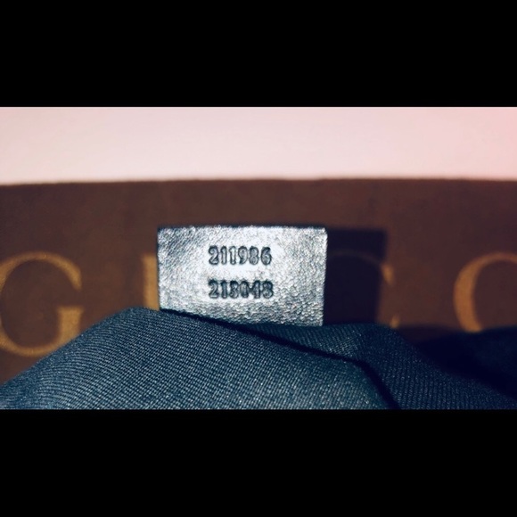 Gucci GG Canvas Pelham Hobo Bag - Picture 4 of 4